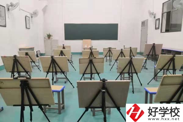 邵陽市鐵航職業(yè)技術(shù)學(xué)校有哪些優(yōu)勢(shì)，地址在哪？