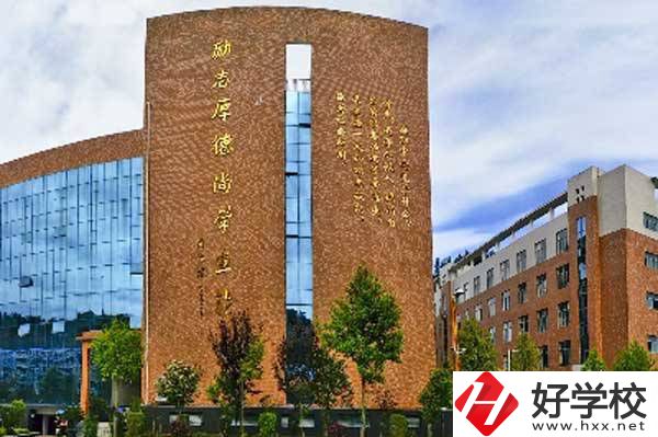 桂東縣職業(yè)教育中心怎么樣？開設(shè)了哪些專業(yè)？