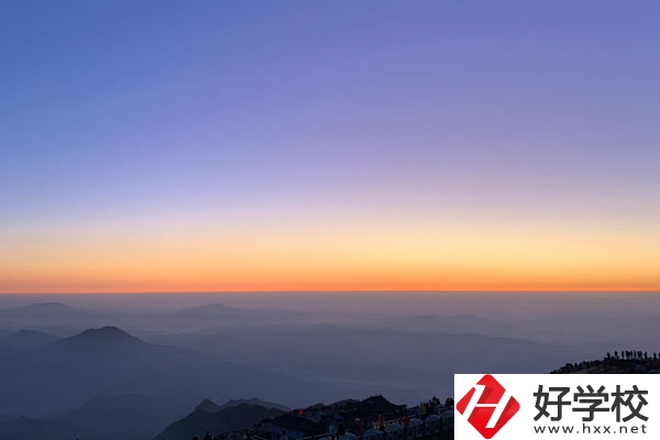 望城縣職業(yè)中專(zhuān)學(xué)校好不好？開(kāi)設(shè)專(zhuān)業(yè)有哪些？