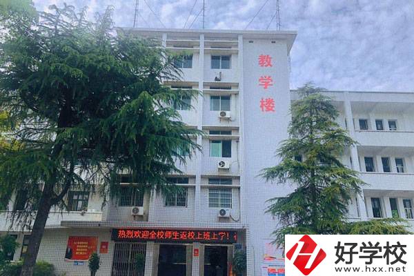 株洲鐵路機(jī)電職業(yè)技術(shù)學(xué)校的辦學(xué)特色有哪些？