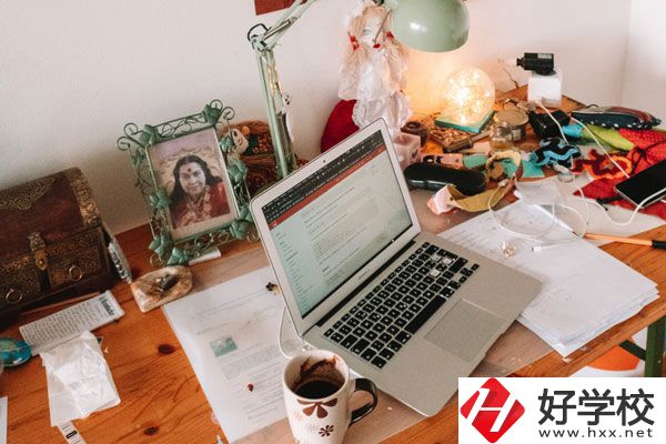 宜章縣中等職業(yè)技術(shù)學(xué)校好不好？讀了有出息嗎？