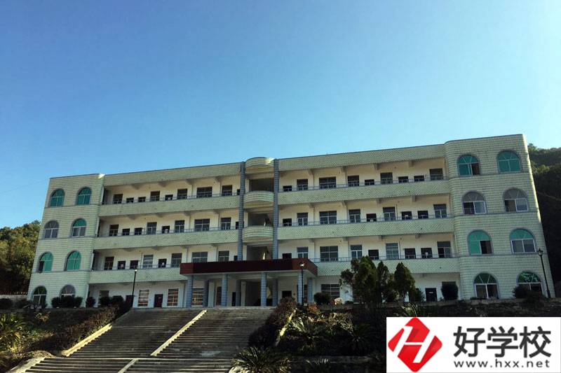 岳陽市新青年職業(yè)技術學校就業(yè)情況如何？