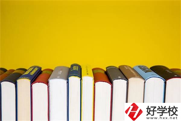 在湖南“晚熟”的孩子該何去何從？該怎么擇校？
