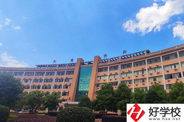 衡陽理工學(xué)校有什么熱門專業(yè)？