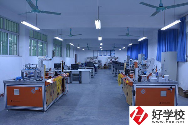 郴州工業(yè)交通學(xué)校怎么樣，獲得過(guò)哪些榮譽(yù)獎(jiǎng)項(xiàng)？