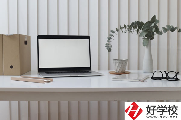 永州第二技工學校怎么樣？學校是公辦的嗎？