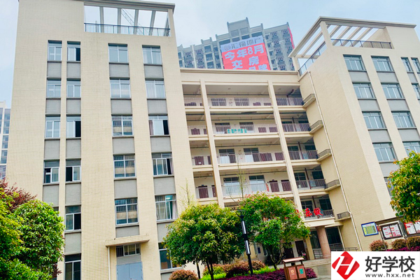 邵陽市哈博職業(yè)中專學校怎么樣？