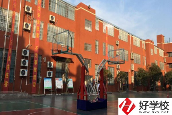 長沙市英藍(lán)中等職業(yè)學(xué)校怎么樣？有哪些優(yōu)勢？