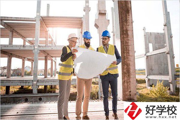 在湖南中職學(xué)哪些專業(yè)更容易考本科？