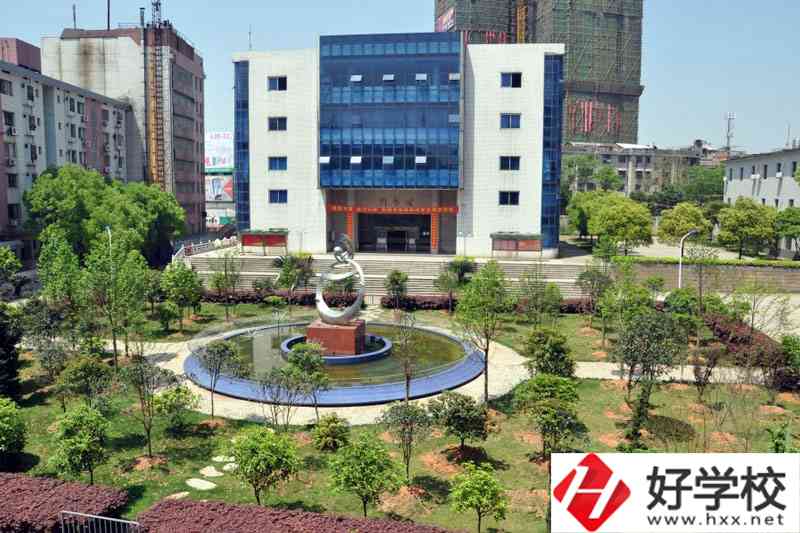 湖南省耒陽(yáng)師范學(xué)校有哪些專業(yè)？就業(yè)前景怎么樣？