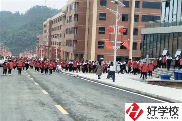 益陽有哪些公辦職高？學(xué)費(fèi)多少？