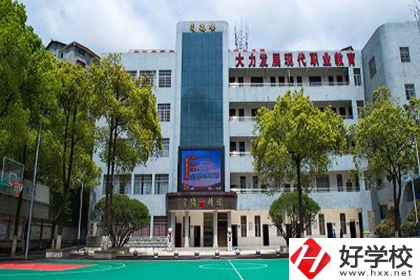 懷化市旅游學(xué)校有哪些專(zhuān)業(yè)？就業(yè)方向如何？