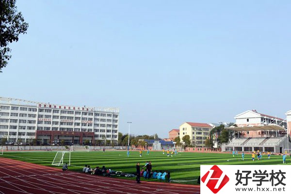 岳陽(yáng)縣職業(yè)中等專業(yè)學(xué)校有哪些專業(yè)？師資力量如何？