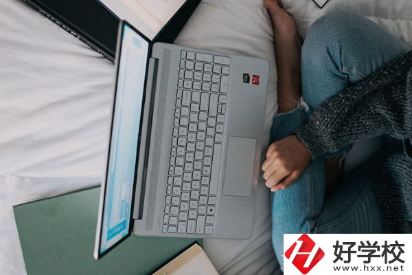 湖南省道縣師范學校好不好？什么專業(yè)女生最多？