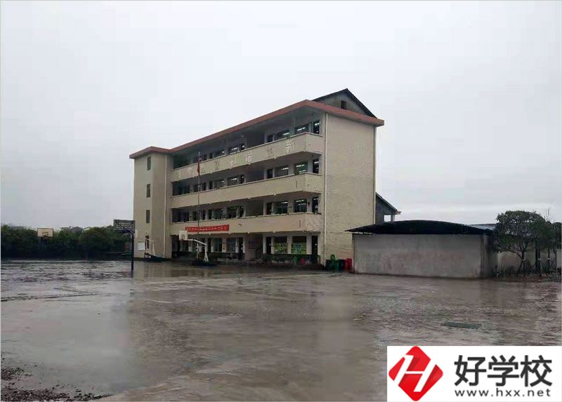 張家界僑輝技術(shù)學(xué)校教學(xué)模式怎么樣？入學(xué)須知有哪些？
