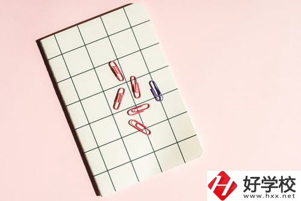 瀘溪縣第一職業(yè)中學(xué)怎么樣？是職高嗎？