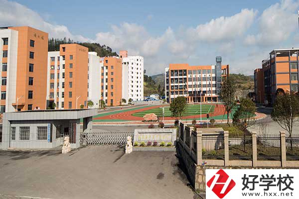 想在湘西學(xué)習(xí)美發(fā)與形象設(shè)計(jì)專業(yè)，可以看看這所學(xué)校