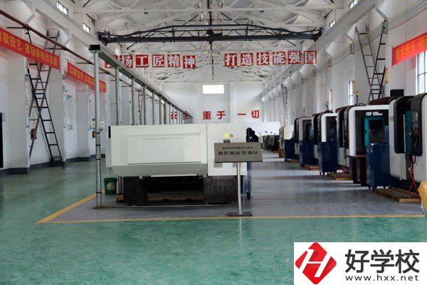 張家界有哪些技校？可以學什么專業(yè)？
