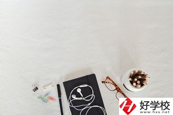 湖南省道縣師范學校好不好？什么專業(yè)女生最多？