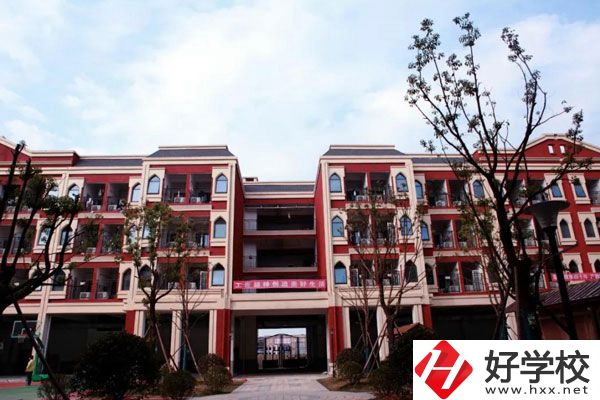長沙湘麓醫(yī)藥中等職業(yè)技術(shù)學(xué)校中藥專業(yè)怎么樣？