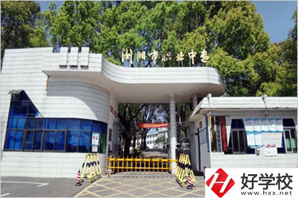 瀏陽職業(yè)中專學(xué)校有什么熱門專業(yè)？好找工作嗎？