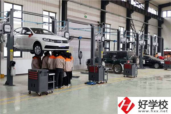 婁底市哪所技校比較好？有哪些專(zhuān)業(yè)？