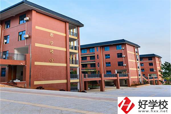 郴州分?jǐn)?shù)低可以讀的公辦中專有哪些？辦學(xué)條件怎么樣？