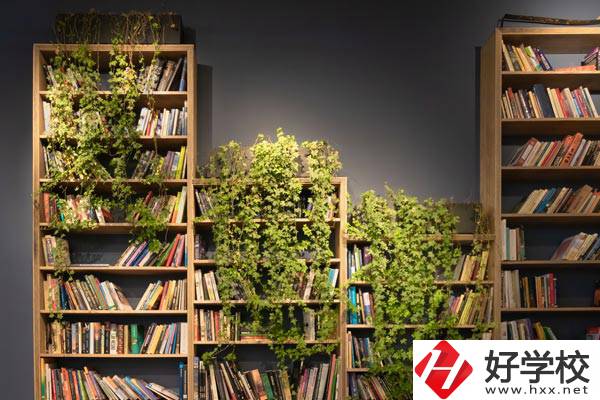 岳陽(yáng)市君山區(qū)職業(yè)技術(shù)學(xué)校哪些招生專業(yè)？有什么特色？