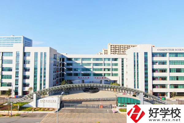 長沙有可以推薦的民辦五年制大專嗎？有什么優(yōu)勢？