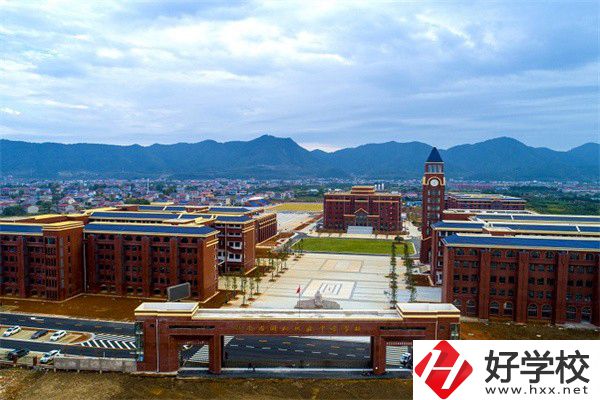 常德汽車中職有哪些推薦？有什么辦學(xué)優(yōu)勢？