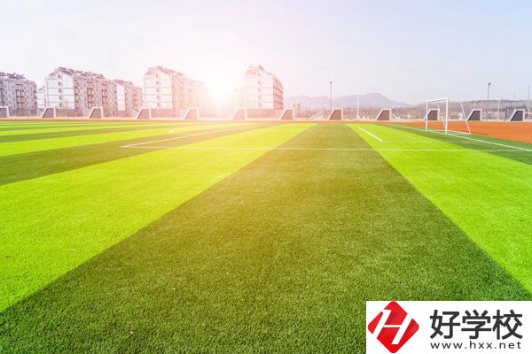 耒陽市有哪些職業(yè)中專？學校有什么專業(yè)？