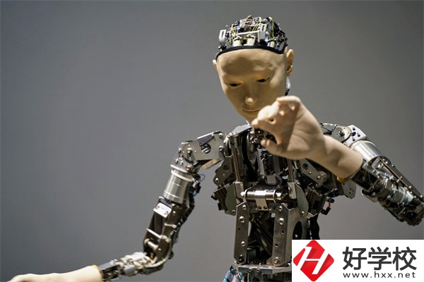 長沙中職最好找工作的專業(yè)有哪些？就業(yè)前景如何？
