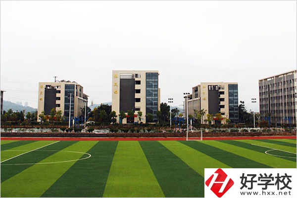 湖南省商業(yè)技師學(xué)院有哪些人才培養(yǎng)特色？