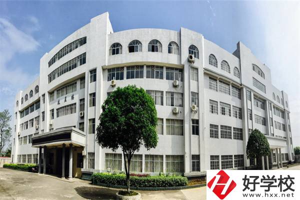 婁底市最好的公辦中專是哪所？有什么辦學(xué)特色？