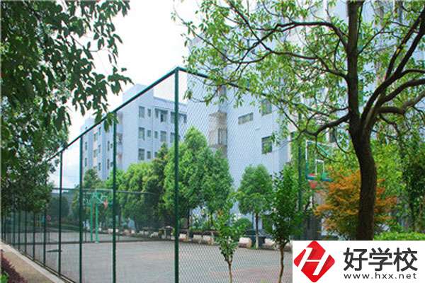郴州市哪所職高好？哪個(gè)專(zhuān)業(yè)比較熱門(mén)？