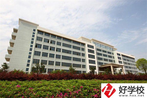 婁底有哪些技校？這些學(xué)校都有什么辦學(xué)優(yōu)勢？
