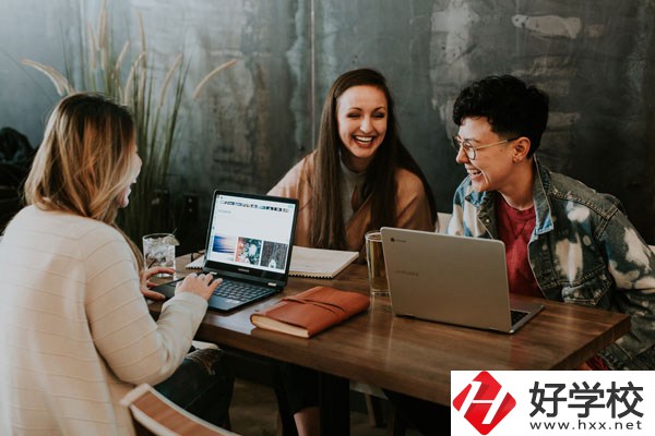 湖南省祁陽師范學(xué)校好不好？宿舍壞境怎么樣？