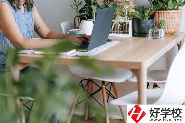 衡陽農(nóng)工貿(mào)職業(yè)學校好不好？宿舍怎么樣？
