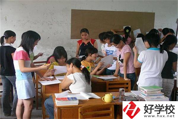 湖南初中畢業(yè)成績非常差選什么學(xué)校好？還有前途嗎？