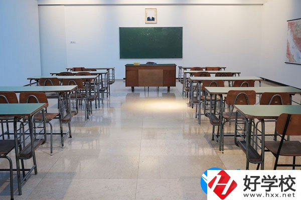 株洲最好的職業(yè)學(xué)校是哪個？宿舍怎么樣？