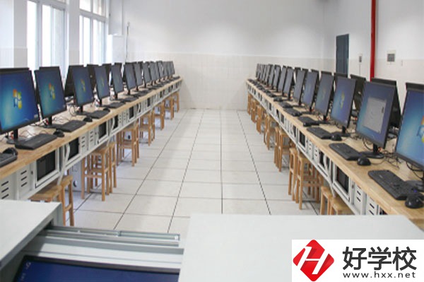 湖南省工業(yè)貿(mào)易學(xué)校怎么樣，就業(yè)情況如何？