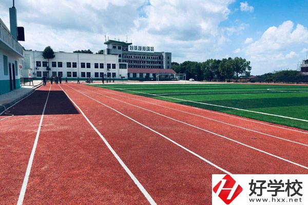 邵陽鐵航中等職業(yè)學(xué)院的高鐵乘務(wù)專業(yè)怎么樣？就業(yè)前景如何？