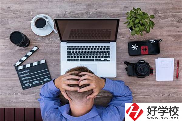湖南中職生畢業(yè)會(huì)有就業(yè)難的問題嗎？選就業(yè)還是升學(xué)？