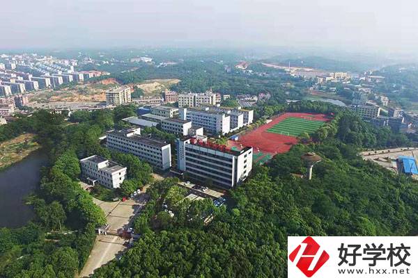 湘潭技師學(xué)院是技校還是中專？師資力量怎么樣？