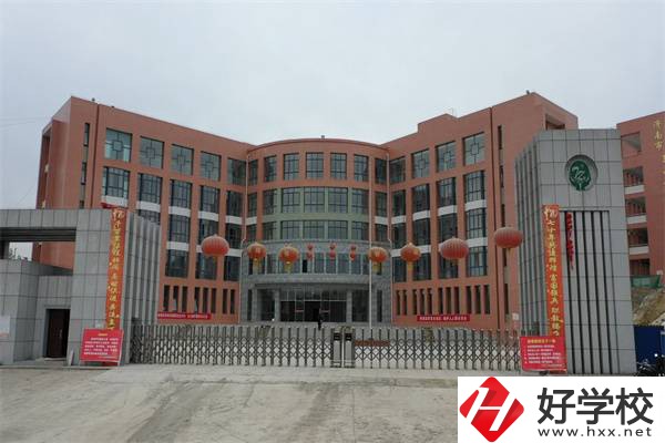 湘西學(xué)習(xí)氛圍好的中職有哪些?好的學(xué)習(xí)氛圍有什么用?