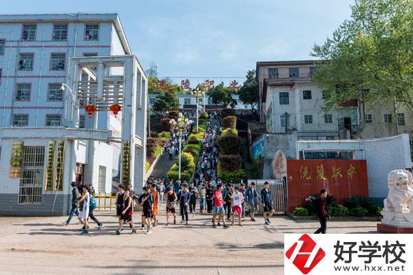 懷化有多少所中專？錄取條件是什么？