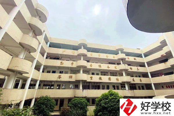 UI設(shè)計(jì)學(xué)什么？長沙有學(xué)這一專業(yè)的中職學(xué)校嗎？