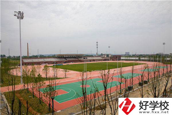 常德財(cái)經(jīng)中等專業(yè)學(xué)校怎么樣？就業(yè)前景如何？