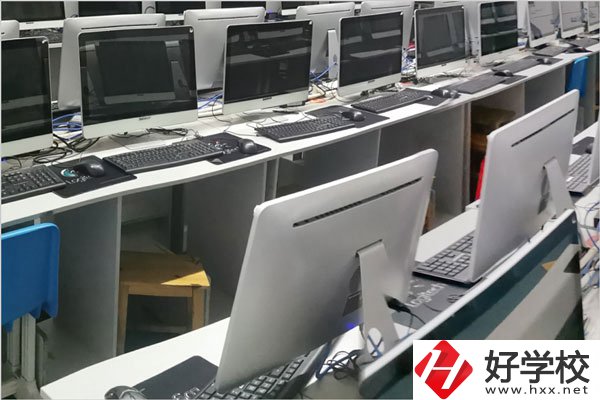 懷化市大鑫學校是職校嗎？辦學條件怎么樣？