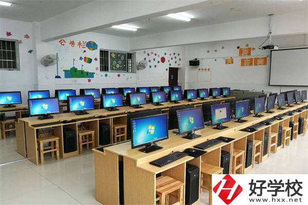 邵陽有適合女生就讀的中專嗎？有什么專業(yè)可以學習？